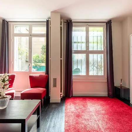 Studio Sur Les Quais De Seine Parijs Buitenkant foto